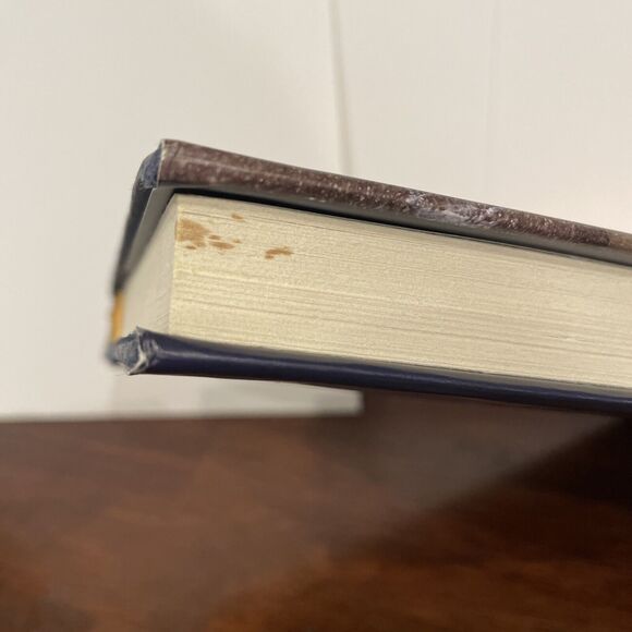 Girl, Wash Your Face : Stop Believing the Lies about Who You Are So You Can - Picture 7 of 9